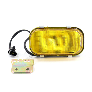 ไฟตัดหมอก MC139759 MC139758 สำหรับ Mitsubishi Canter Fuso 1993