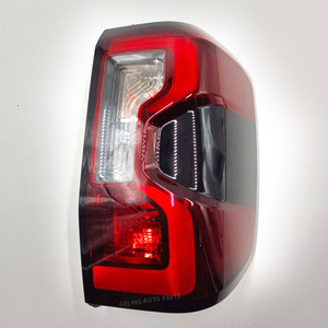 Ford Ranger Raptor 2022 2023 T9 Gen i&ccedil;in Orta Kuyruk Lambası