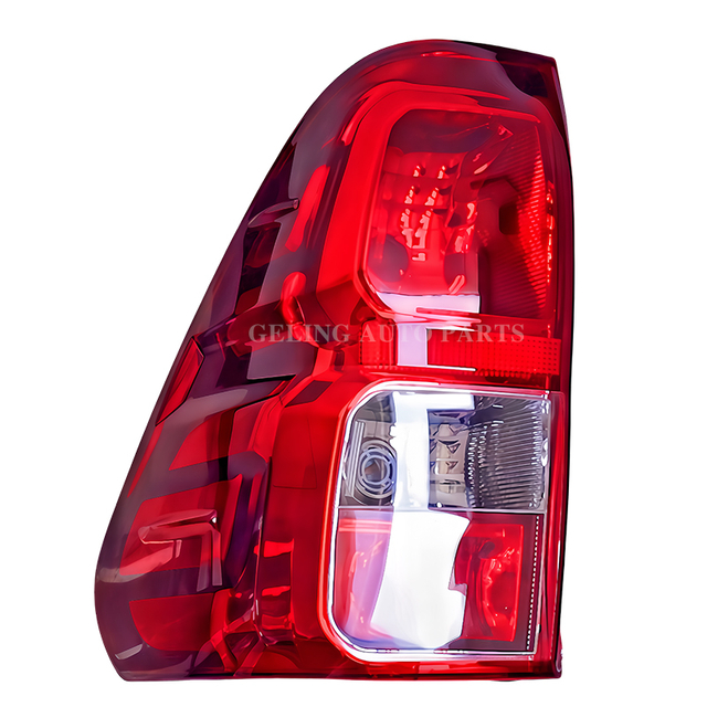 Luce posteriore 815500K261 815600K261 per Toyota Revo 2016