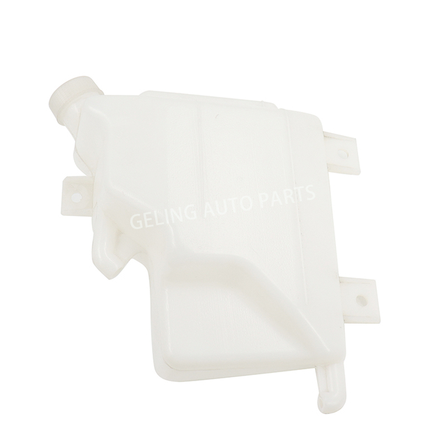 Tanque de agua del radiador 897387632 para Isuzu Npr 700P 4HK1