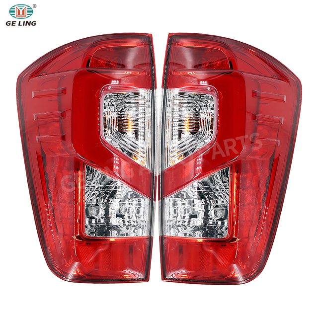 ไฟท้ายสำหรับ Nissan Navara Np300 2021
