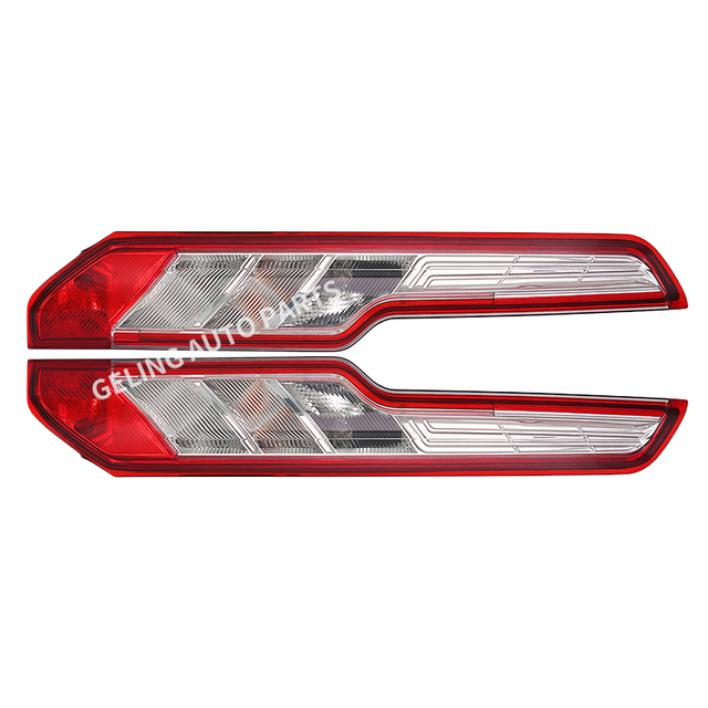 Ford Transit Custom İ&ccedil;in Arka Lamba