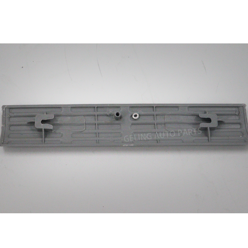Enfeite de p&aacute;ra-choques Isuzu Frr210 Frr190