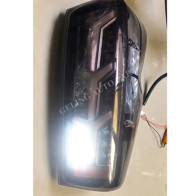 Feu arri&egrave;re Led &agrave; lentille de fum&eacute;e modifi&eacute;e, pour ISUZU DMAX 2020 2021