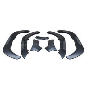 Fender Flares pour Toyota Rocco 2016-2020