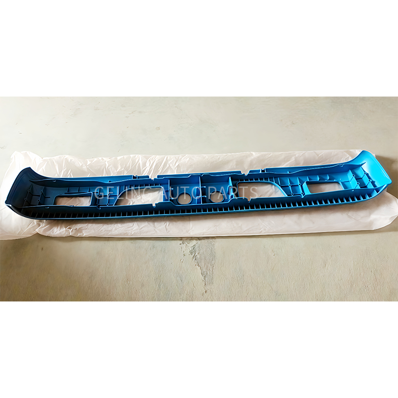 Paraurti anteriore blu per Isuzu 100p €