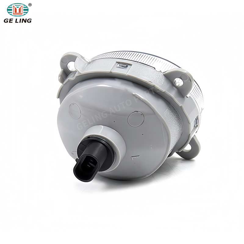 L&acirc;mpada de nevoeiro OK6B52500 para Kia K2700
