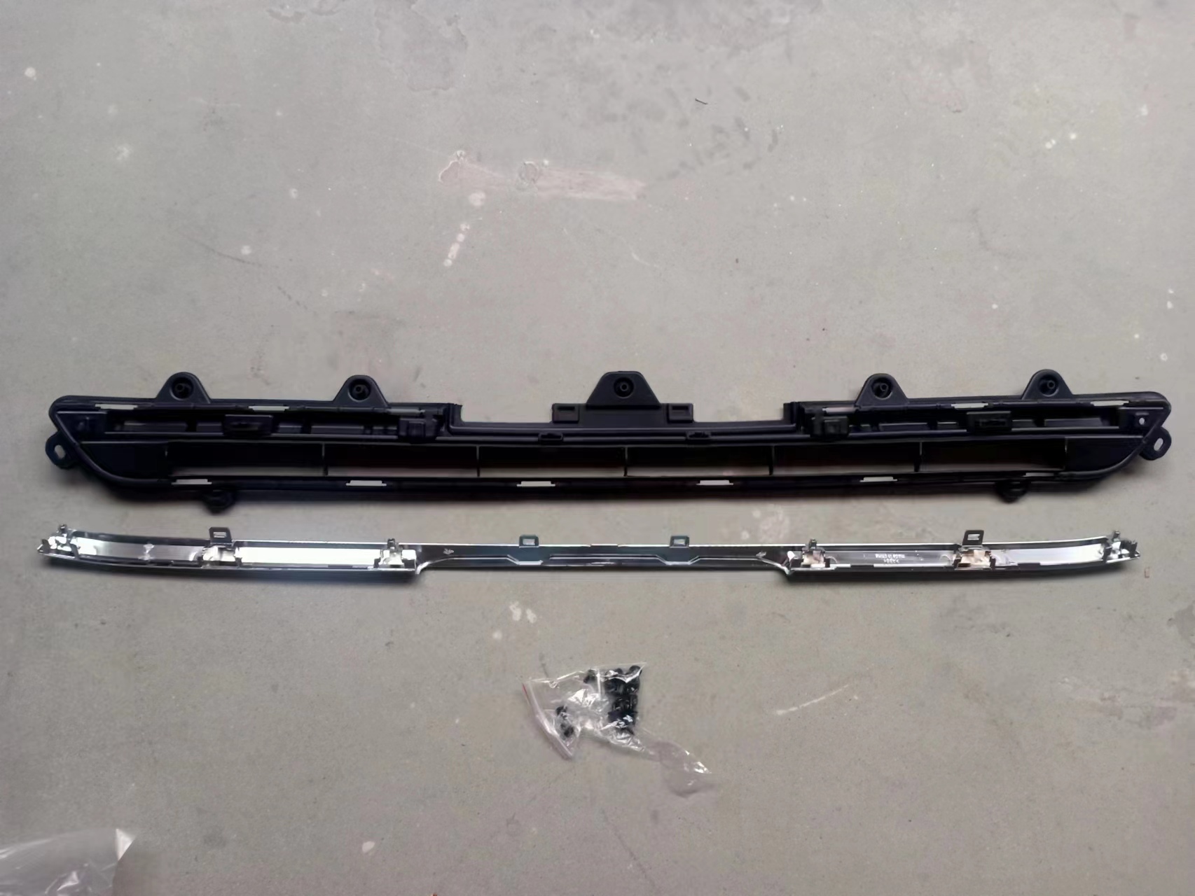 กันชนสำหรับ Toyota Land Cruiser LC300