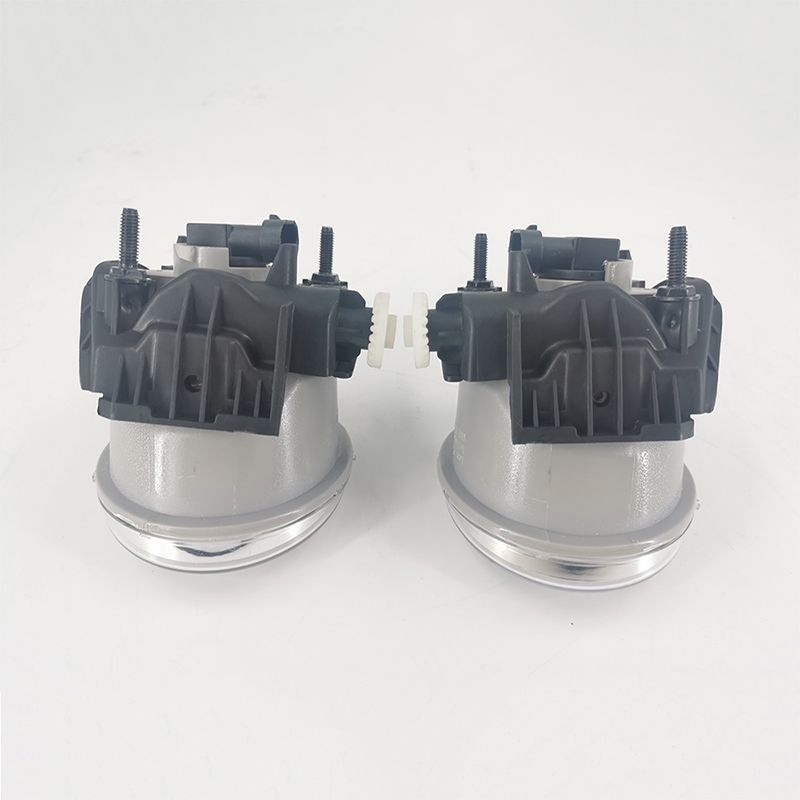 Faro antiniebla 8982267940 8982267950 para Isuzu Dmax 2017