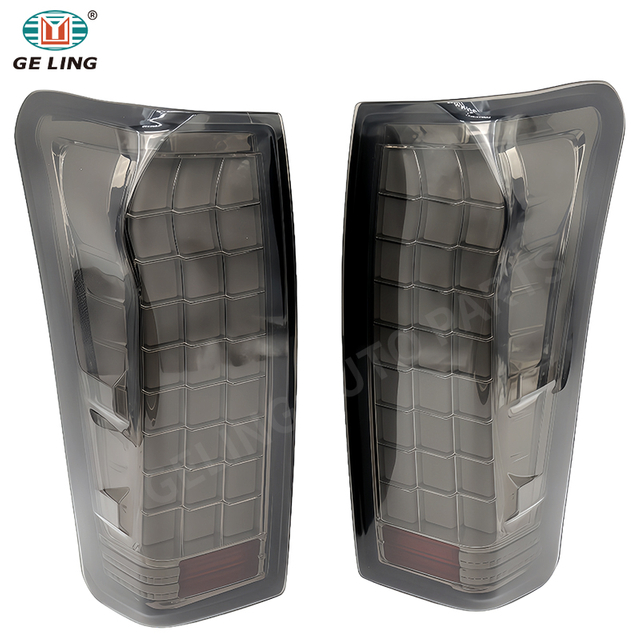 Luz trasera LED ahumada para Isuzu Dmax 2017-2019