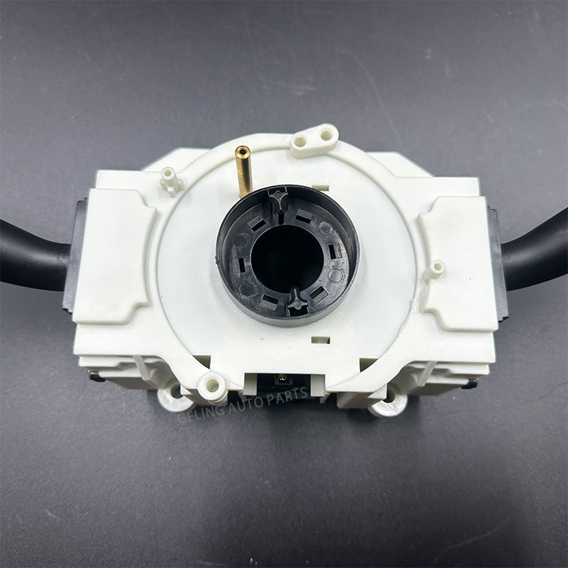 Commutateur de clignotant 8973640740 pour Isuzu 700P Npr