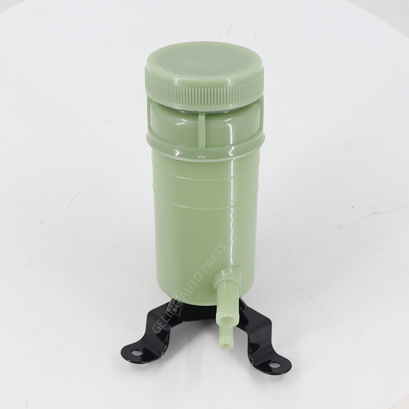 Serbatoio olio con supporto 8972343500 per Isuzu D-Max 2015