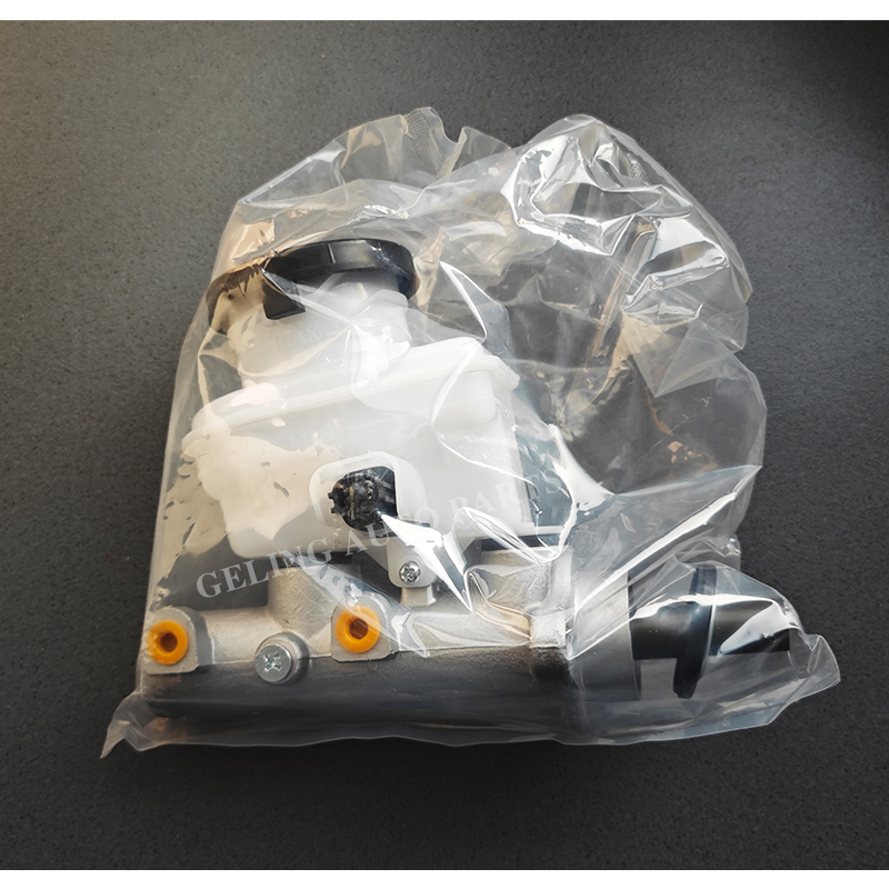 Cilindro mestre de freio para Isuzu Dmax TFR TFS 2006