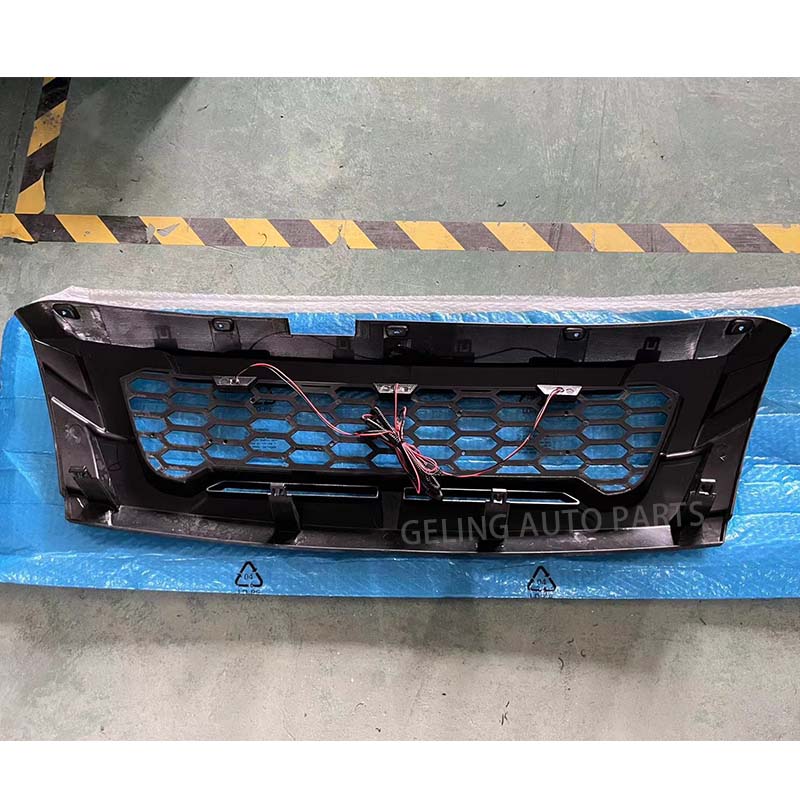 Grille Depan Hitam Untuk Isuzu D-max 2019