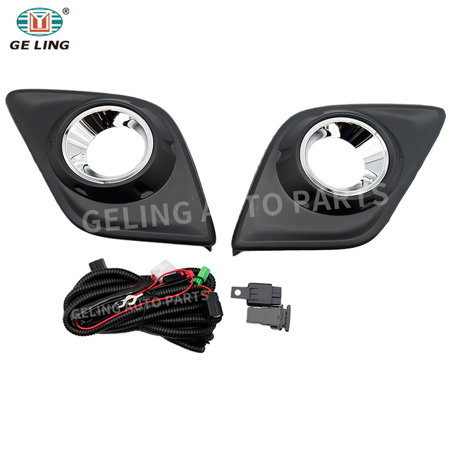 ครอบไฟสปอร์ตไลท์ สำหรับ Toyota Hilux Revo 2012-2017