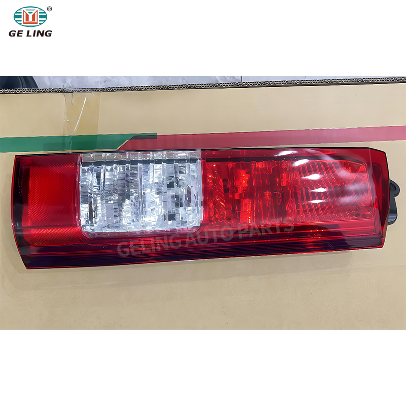 GELING Lampada per auto Fanale posteriore Fanale posteriore per Suzuki Da63