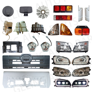 Piezas del cuerpo del cami&oacute;n, faro, parachoques, parrilla, puerta, l&aacute;mpara antiniebla, accesorios exteriores para cami&oacute;n Hino 700 FS 2848